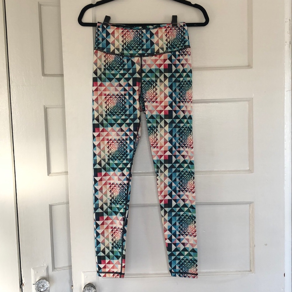 Pop active geometric dream legging - new
